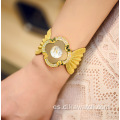 2021 Venta caliente Reloj para mujer Pulsera de malla de diamante brillante de lujo dorado Relojes de cuarzo de moda para mujer